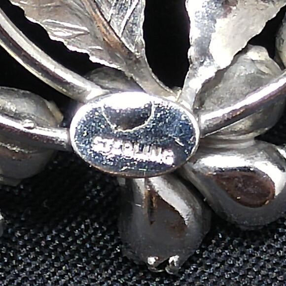 Vintage Sterling Silver Rhinestone Wreath Brooch, AB Rhinestones - Picture 6 of 10